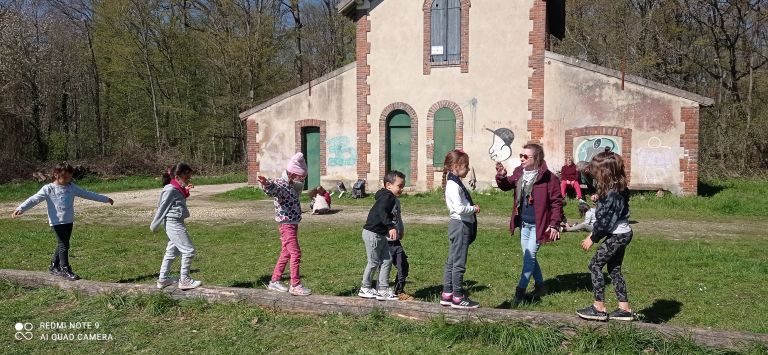 Les élèves de CP et de CE1 célèbrent les 100 jours d'école ! - Ensemble scolaire Saint-Jacques