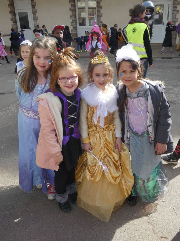 L'après-midi carnaval a été un grand succès ! - Ensemble scolaire Saint-Jacques