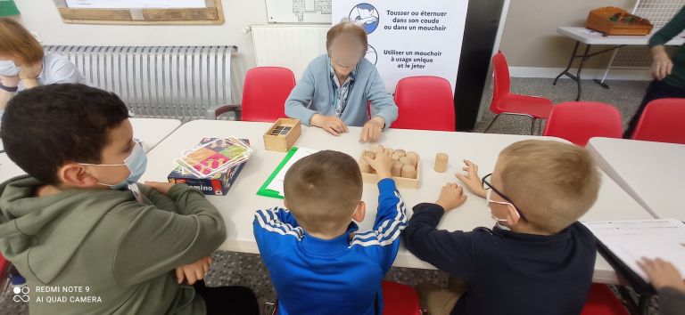 Lien intergénérationnel avec le centre de gériatrie de Joigny - Ensemble scolaire Saint-Jacques