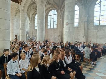 Remise des diplômes Cambridge : une belle réussite pour nos élèves ! - Ensemble scolaire Saint-Jacques
