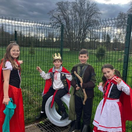 Carnaval ! - Ensemble scolaire Saint-Jacques